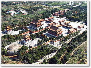 Beijing Eastern Qing Tombs Day Tour